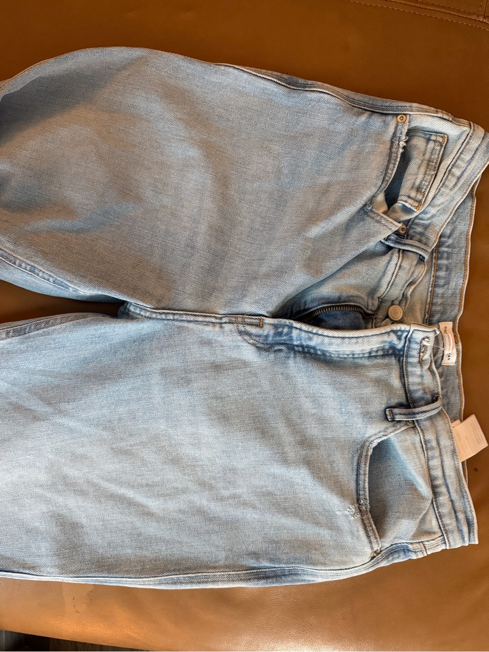 Good American Light Blue Cropped Straight Ankle Jeans - Picture 2 of 2